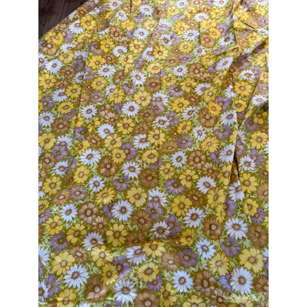 Vintage Cannon Monticello Floral Daisy Flat Sheet Yellow Gold Brown 70s Muslin